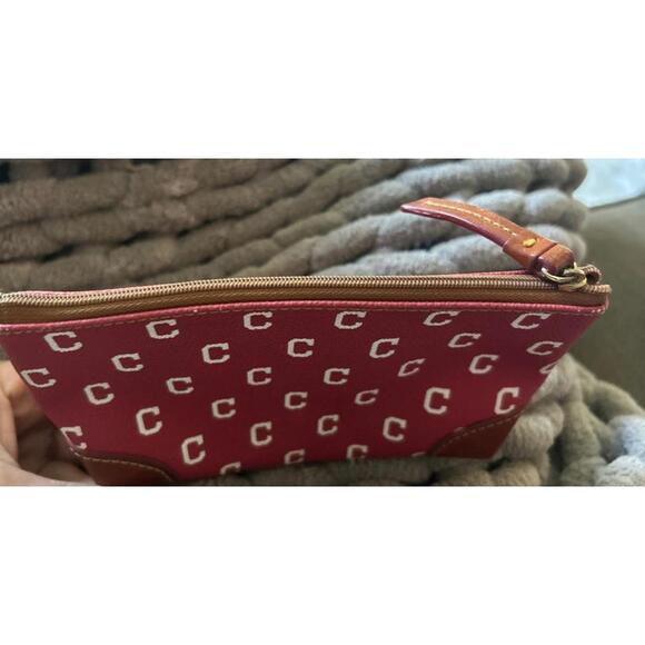 Dooney & Bourke Cleveland Indians Wristlet - Picture 5 of 11